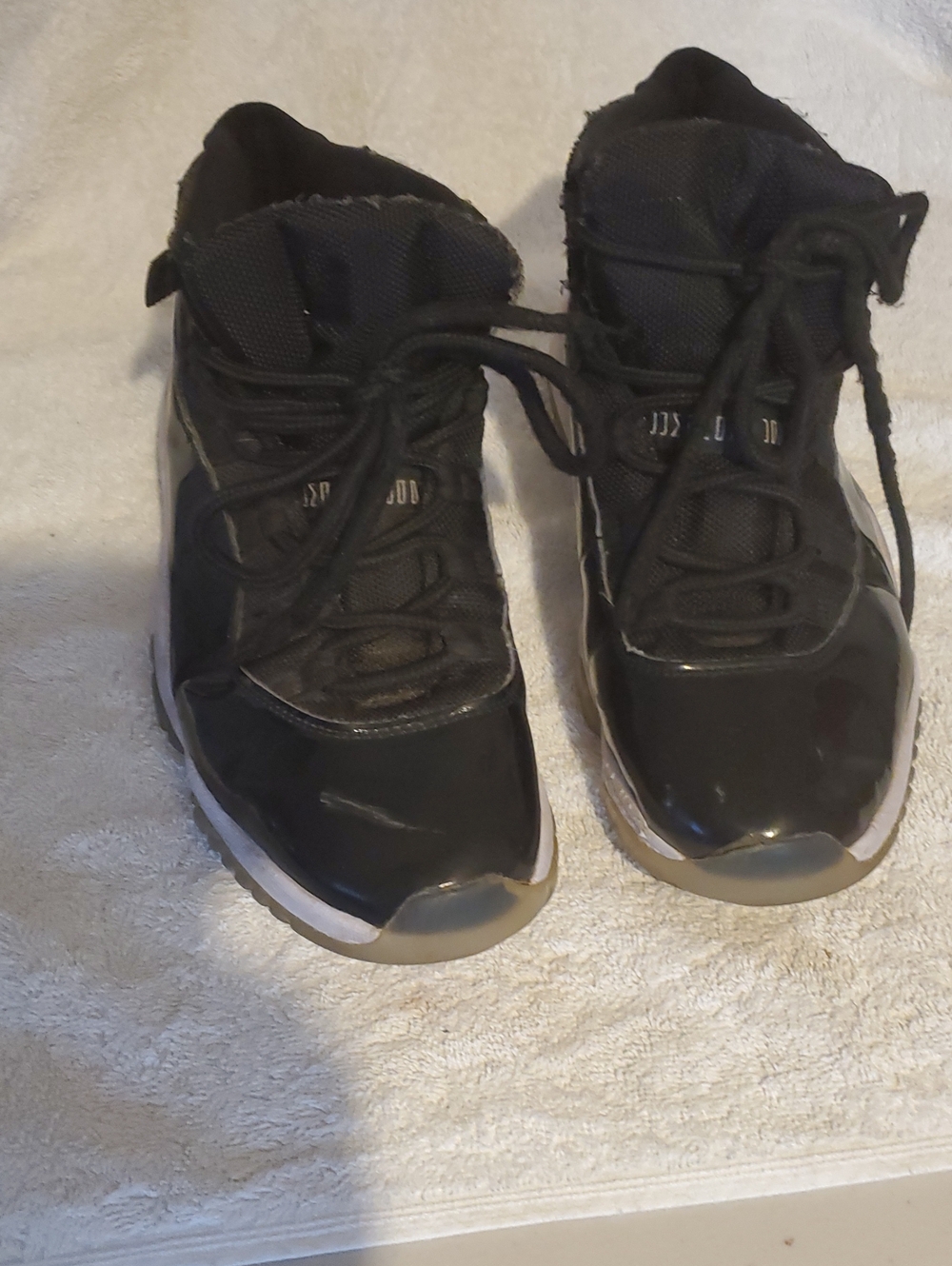 Jordan 11 Space Jam Basketball Sneekers